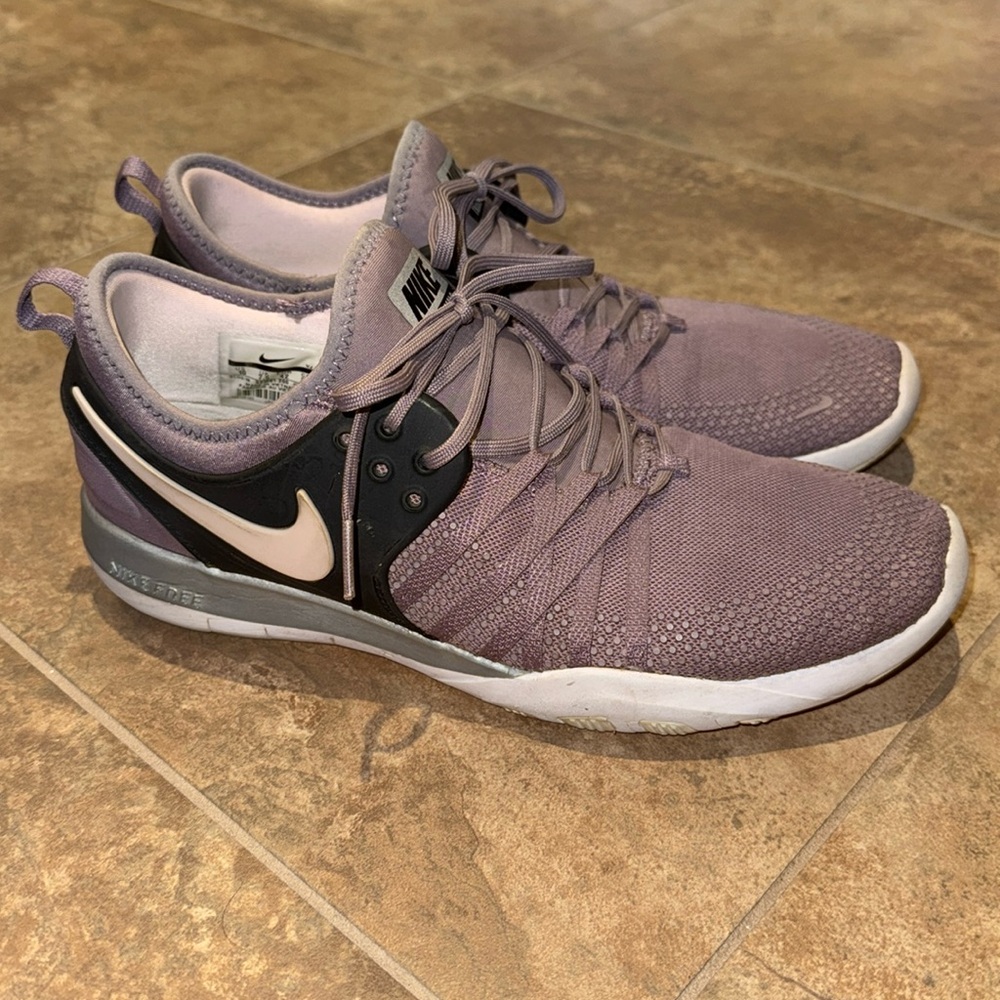 Nike Free Training shoes—Size 10 - Picture 2 of 5